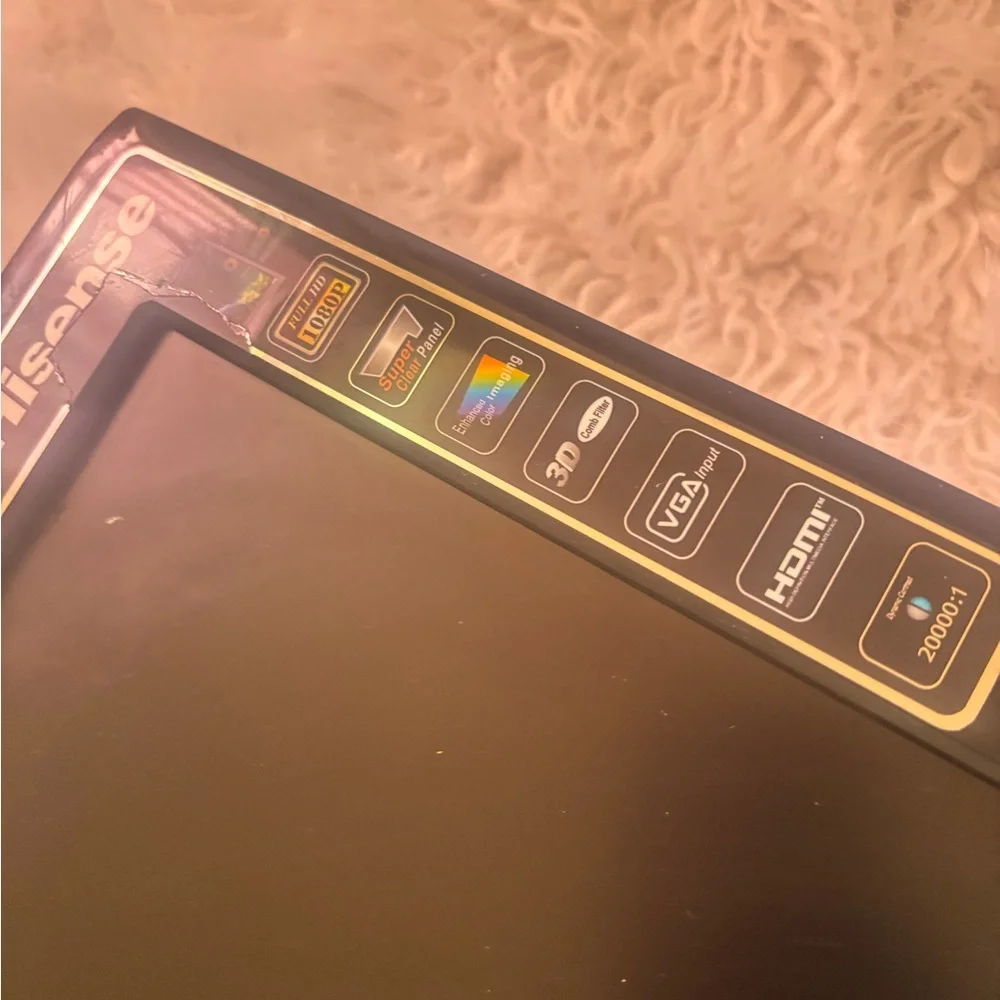 Hisense 20” flat screen tv